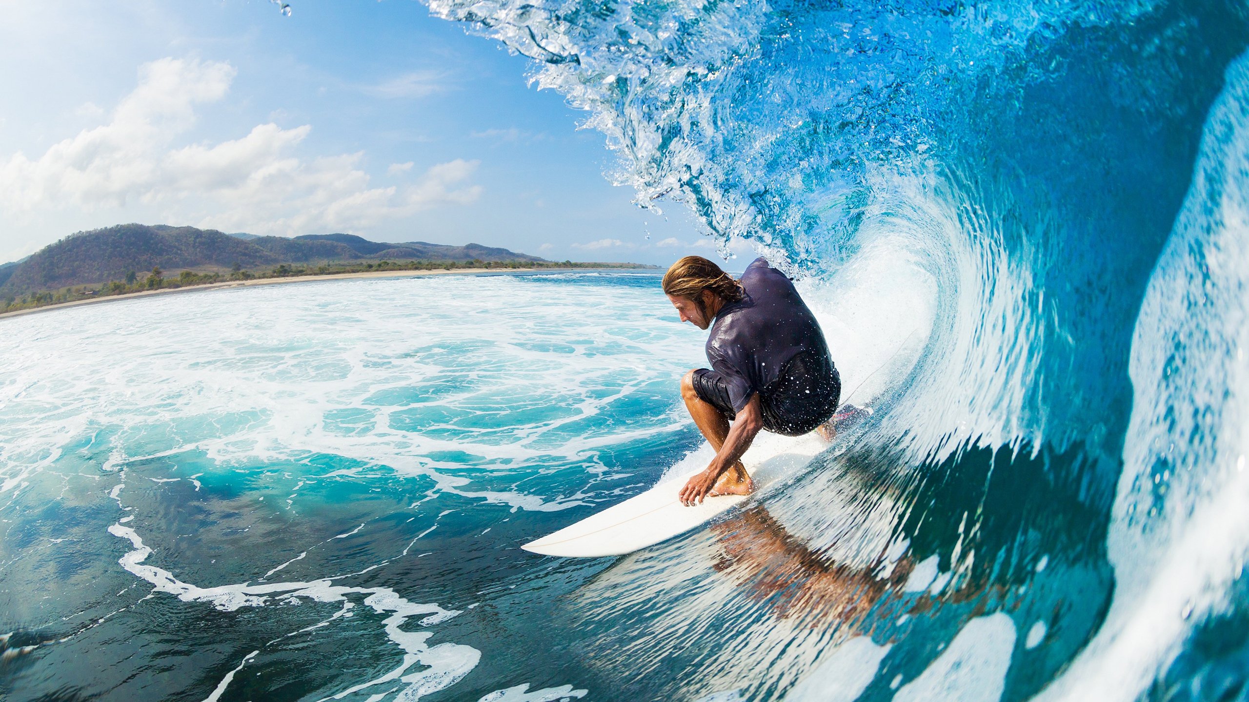 王权更迭之夜,当篮球场上的国王与足球场上的欧文同时接管战场