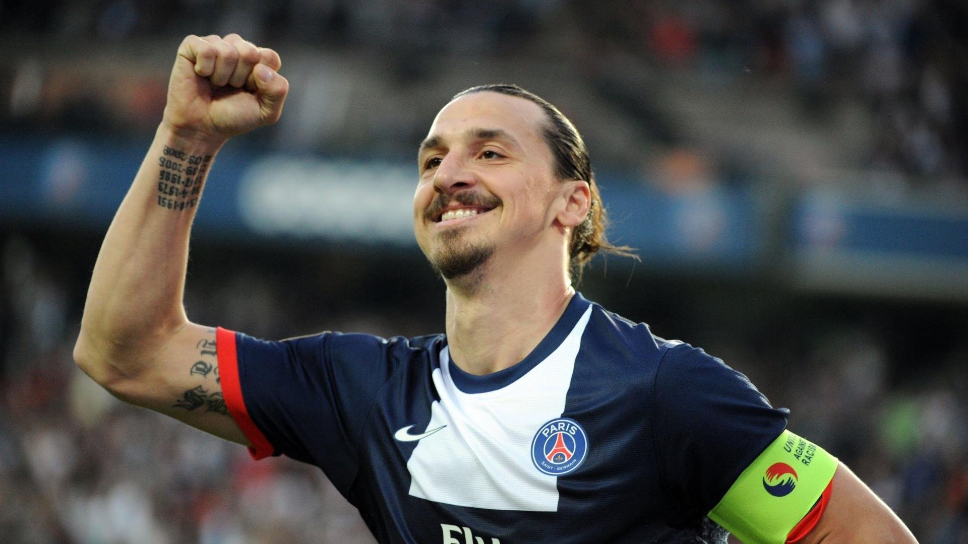 新王加冕!ATP总决赛横扫拉沃尔杯,鲁德点燃赛场宣告时代更迭